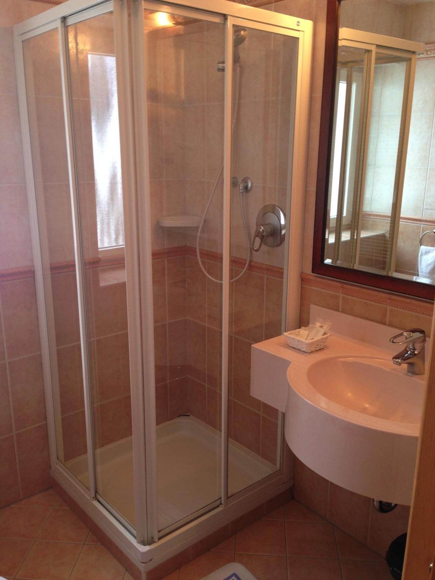 Hotel Silvana Selva di Val Gardena Phòng bức ảnh