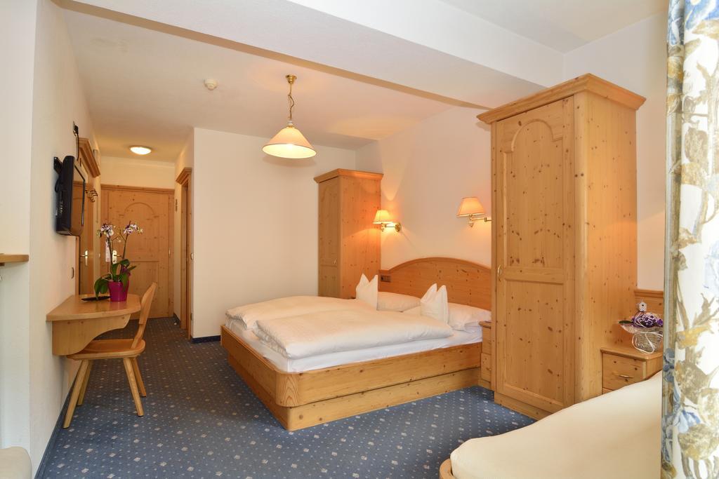 Hotel Silvana Selva di Val Gardena Phòng bức ảnh
