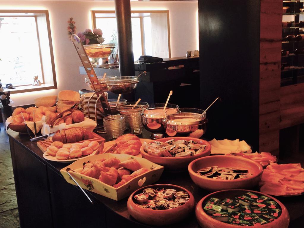Hotel Silvana Selva di Val Gardena Ngoại thất bức ảnh