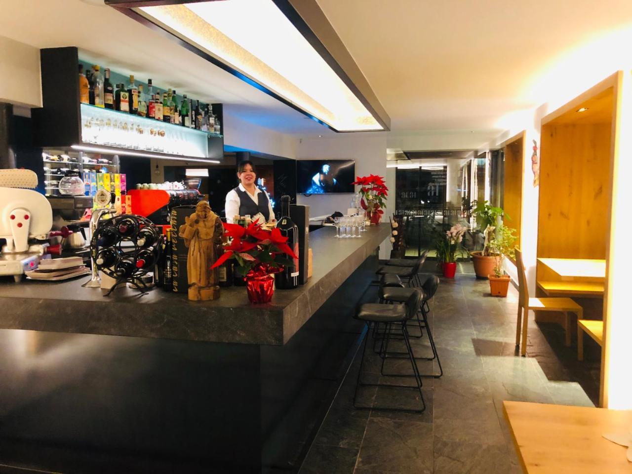Hotel Silvana Selva di Val Gardena Ngoại thất bức ảnh